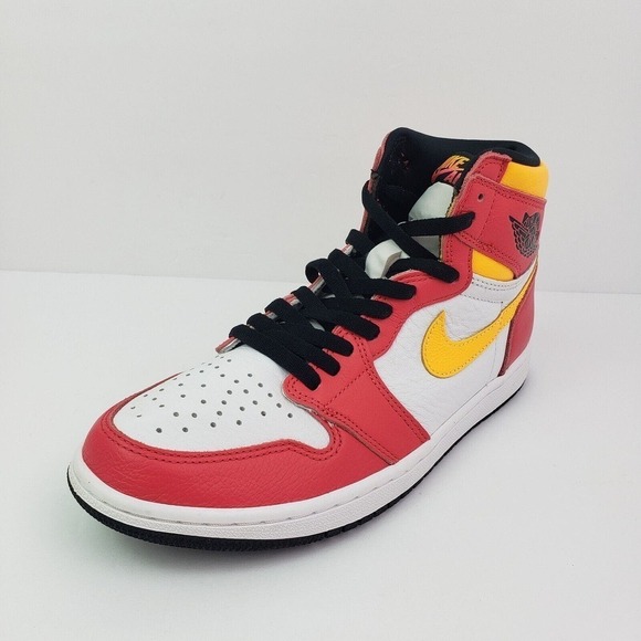 Nike Air Jordan 1 Retro High OG Mens Size 9 Fushion Red White Black Sneaker Shoe main image 6